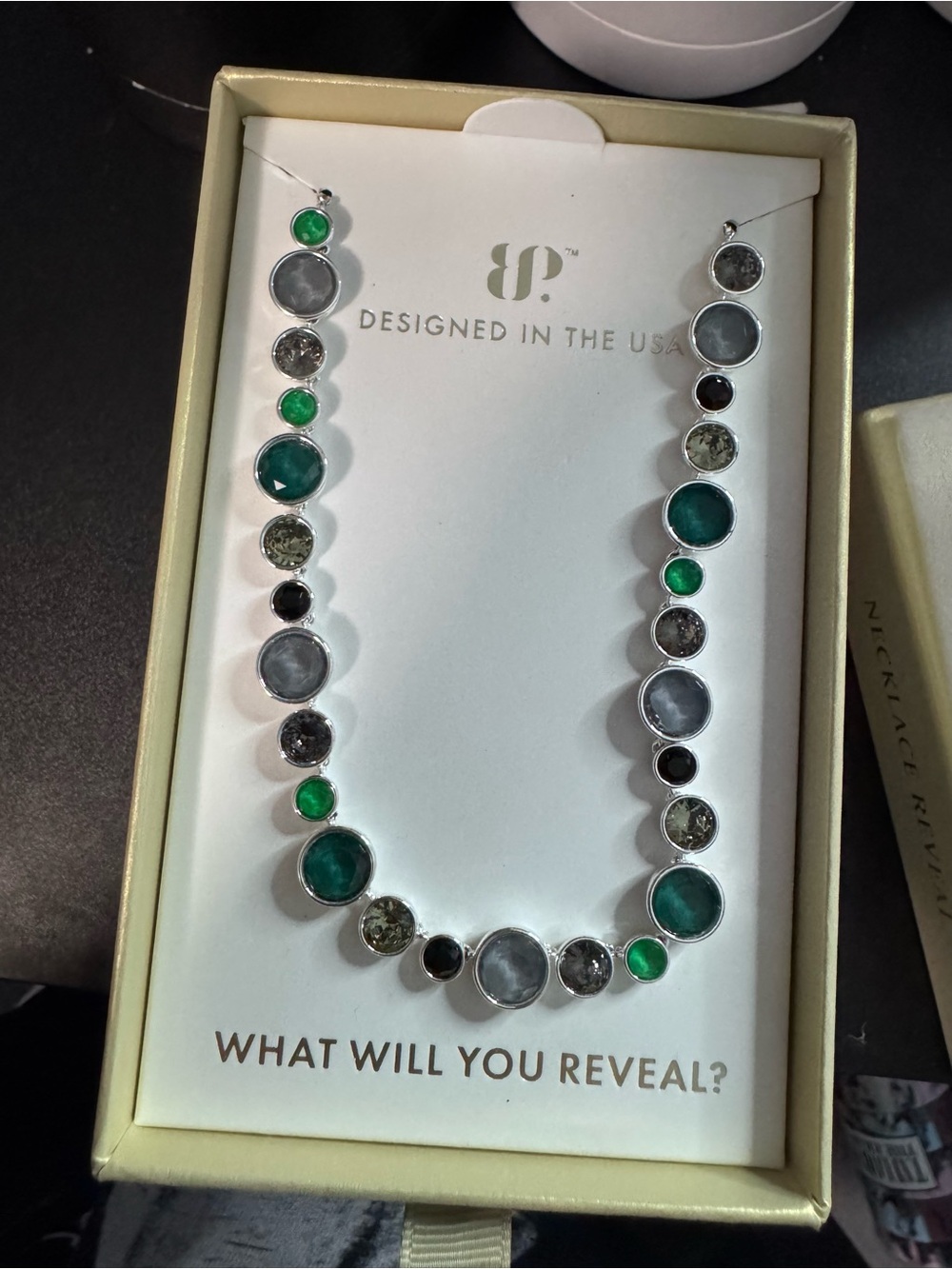 BP Green & Gray Round Stone Necklace – Elegant Women’s Jewelry